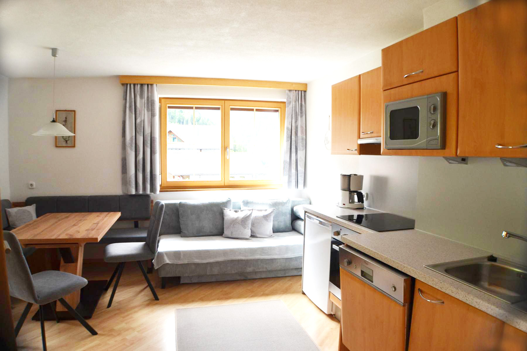 Ferienwohnung 2 Wohnküche